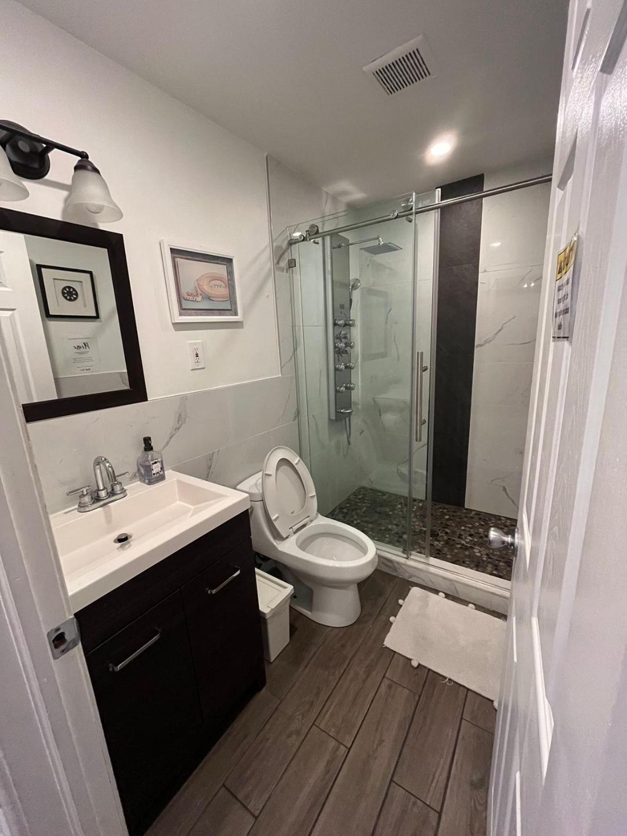 Modern Cozy Unit Near Geno'S & Pat'S Apartment Philadelphia Luaran gambar