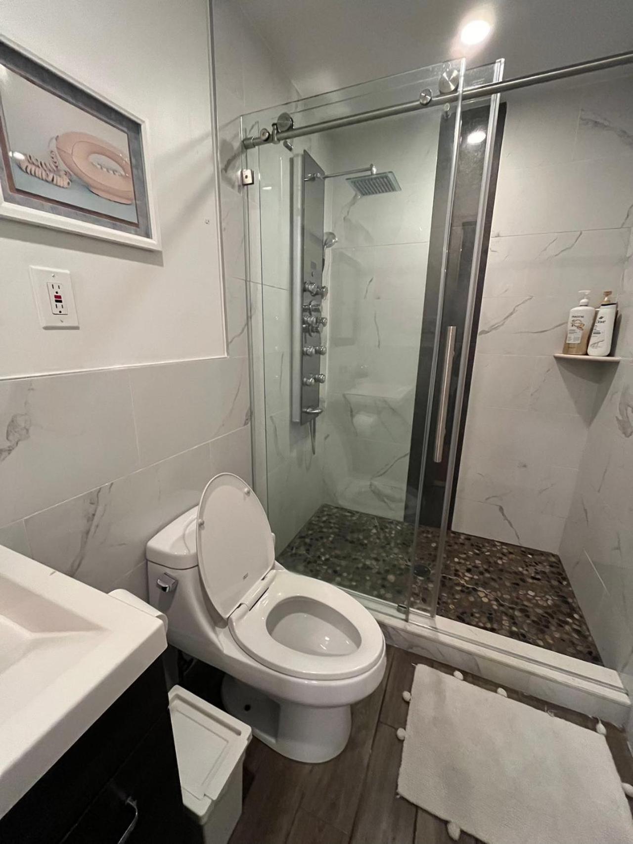 Modern Cozy Unit Near Geno'S & Pat'S Apartment Philadelphia Luaran gambar